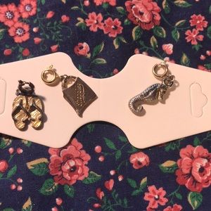 3 Diamond international Di charms
